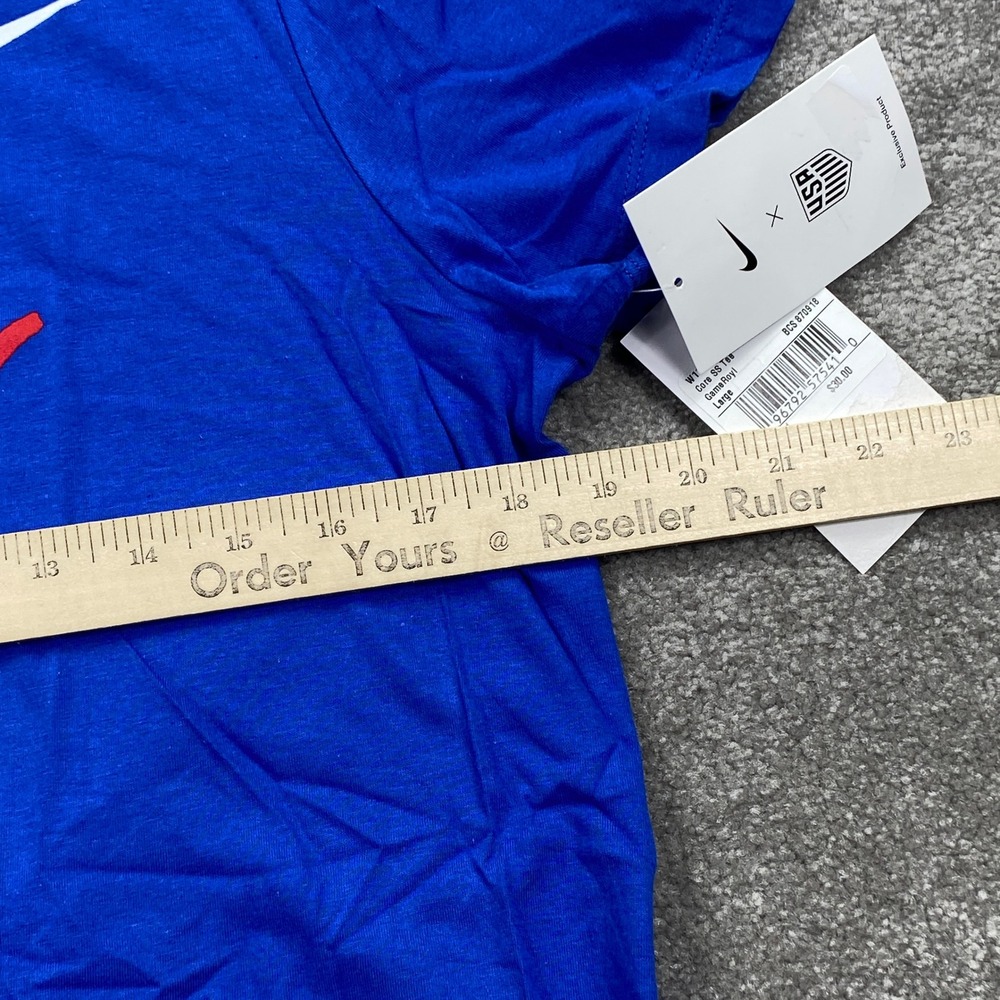 Nike USA Soccer T Shirt Women's Large Blue Red Large The Nike Tee Core SS - Picture 9 of 9